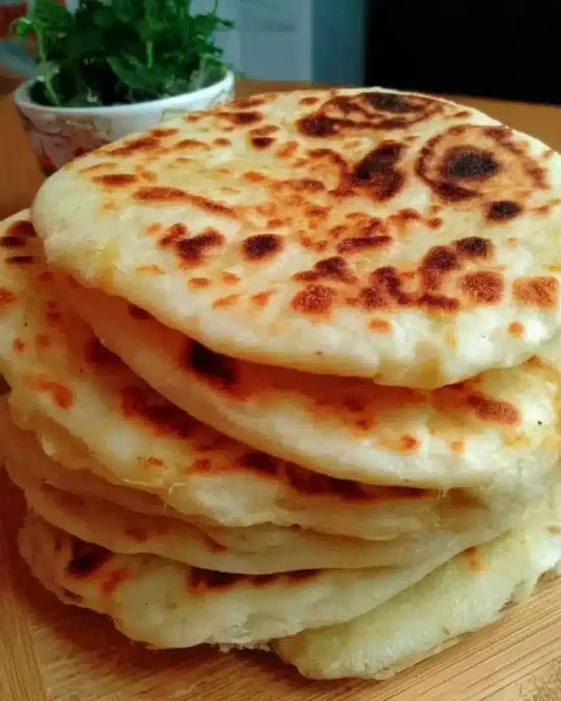 Pourquoi vous allez adorer ces Naans Moelleux au Fromage