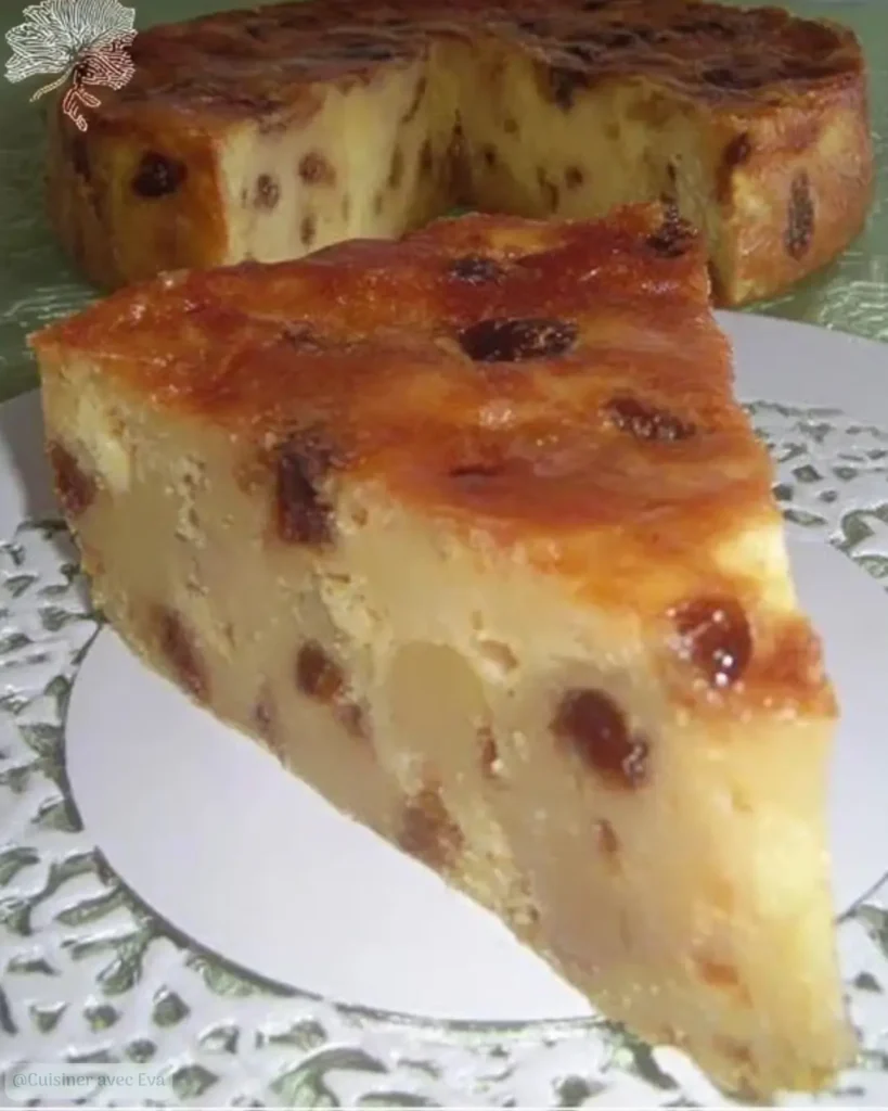Préparation du pain d’chien trempage du pain dans le lait