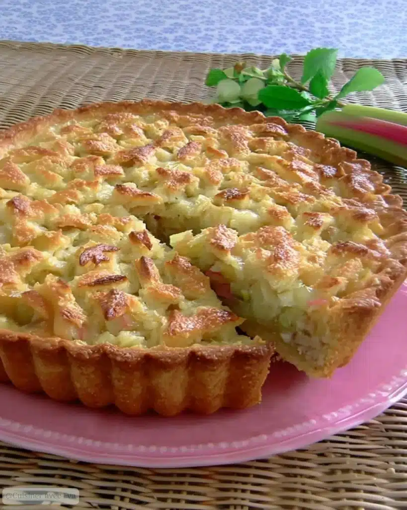 La tarte amandine au rhubarbe