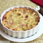 Clafoutis à la rhubarbe et à la cannelle